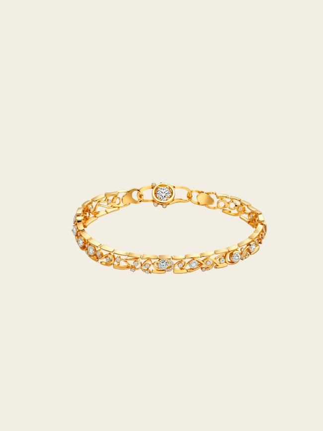 Regal Radiance Diamond Bracelet Main Image