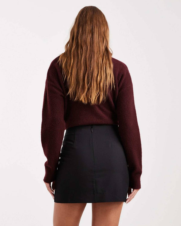 Minimal Front-Slit Mini Skirt