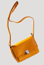Elegant Women’s Leather Shoulder Bag