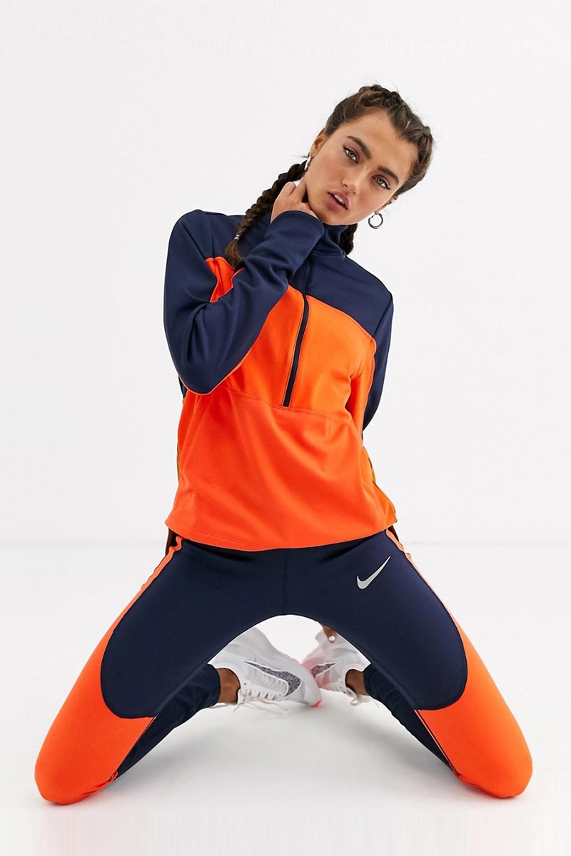 (Product 09) Sample - Yoga and Clothing For Sale Hauptbild