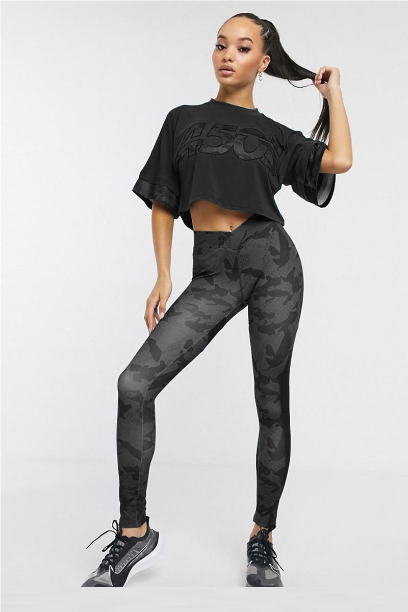 (Product 19) Sample - Yoga and Clothing For Sale Hauptbild